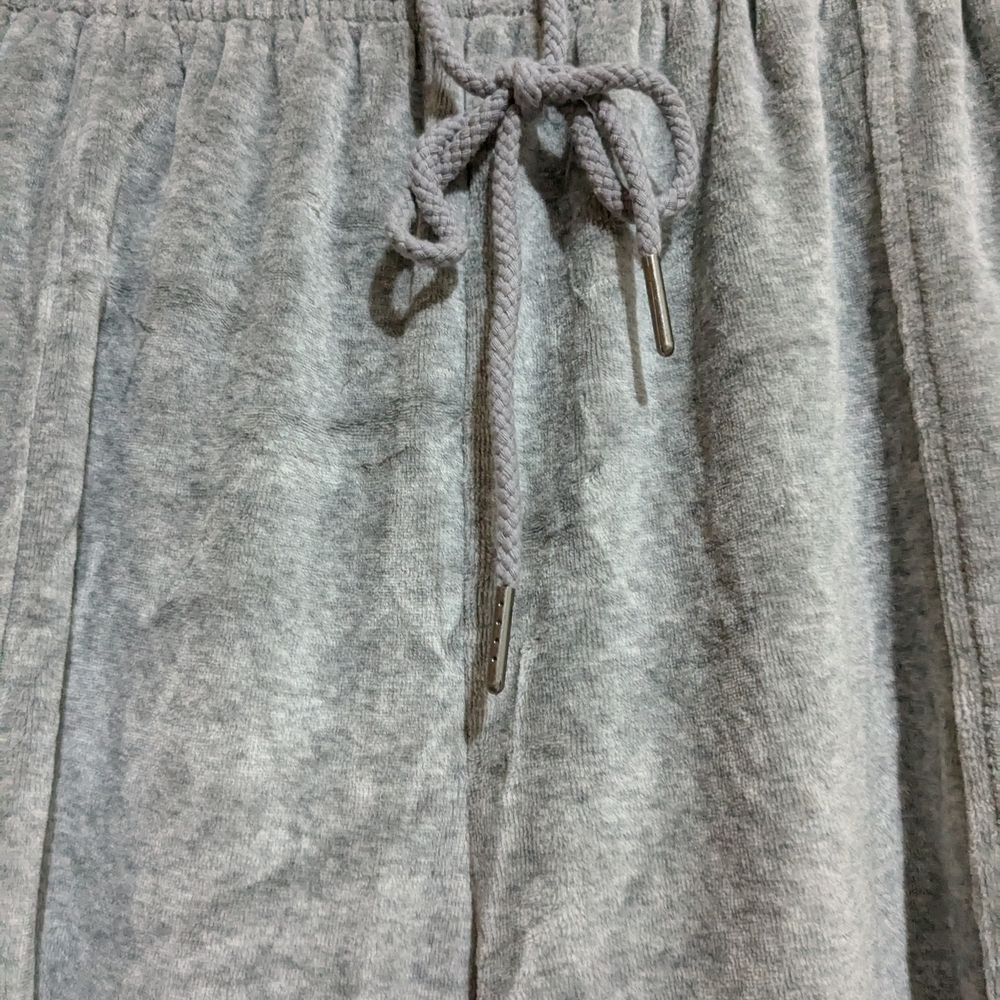 Universal Thread Gray Joggers NWT Large NWT - image 2